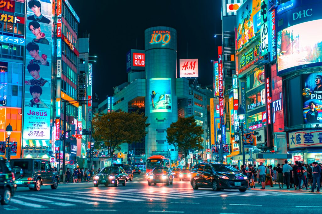 jezael-melgoza-alY6_OpdwRQ-unsplash Japanese night street